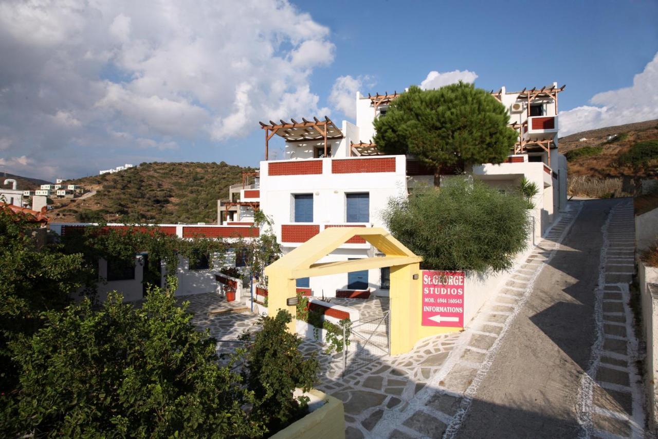 St George Studios & Apartments Batsi  Bagian luar foto